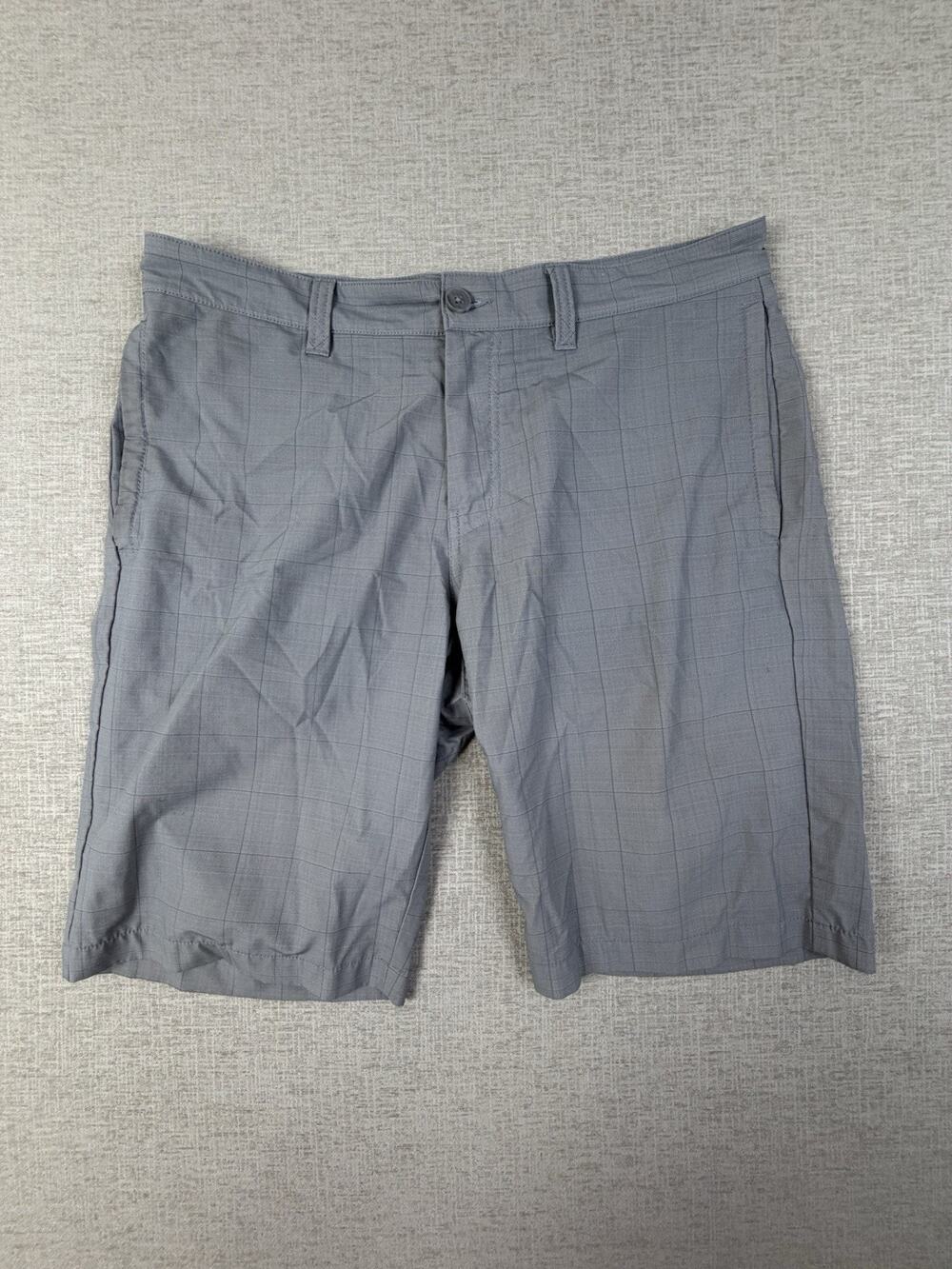 TravisMathew Men’s 34 Gray Plaid Stretch Golf Shorts Performance